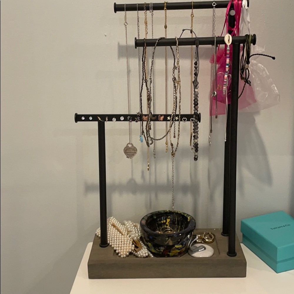 jewelry holder